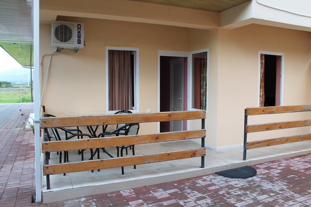 Ponto Hotel Kobuleti Rom bilde
