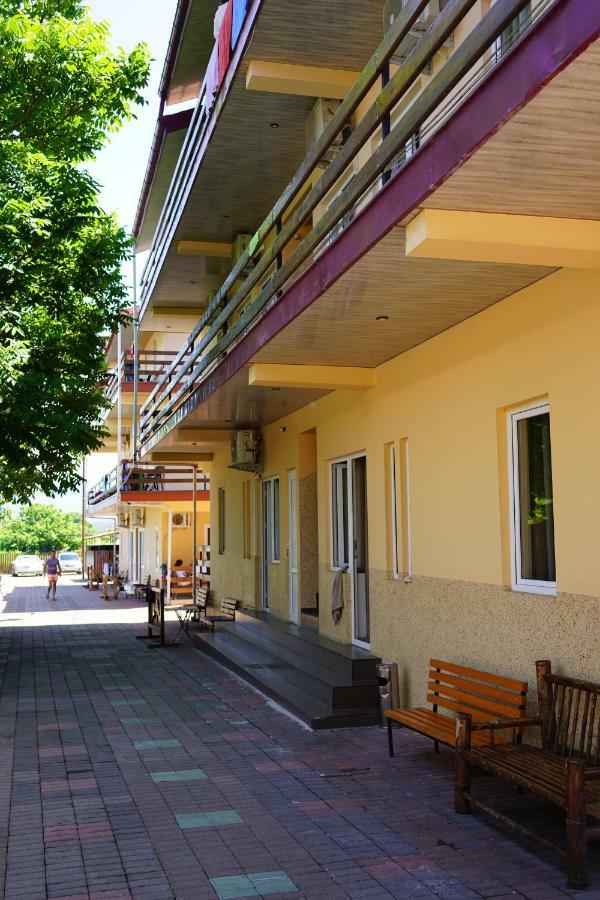 Ponto Hotel Kobuleti Eksteriør bilde