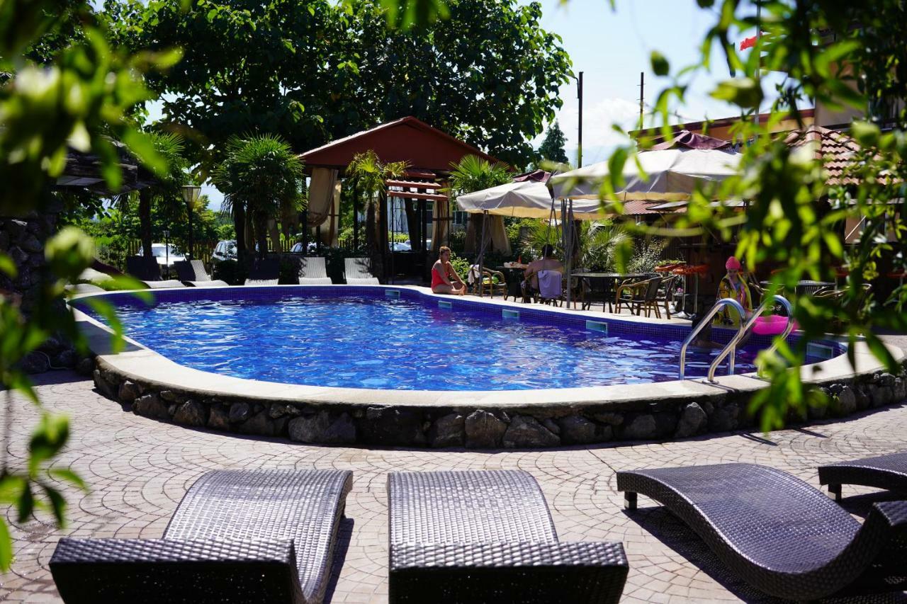 Ponto Hotel Kobuleti Eksteriør bilde