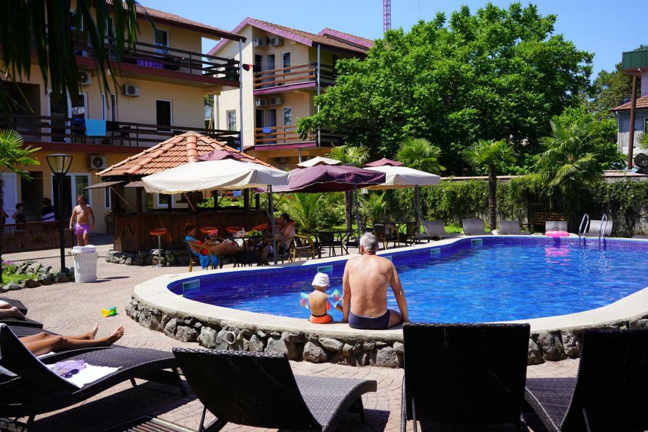 Ponto Hotel Kobuleti Eksteriør bilde