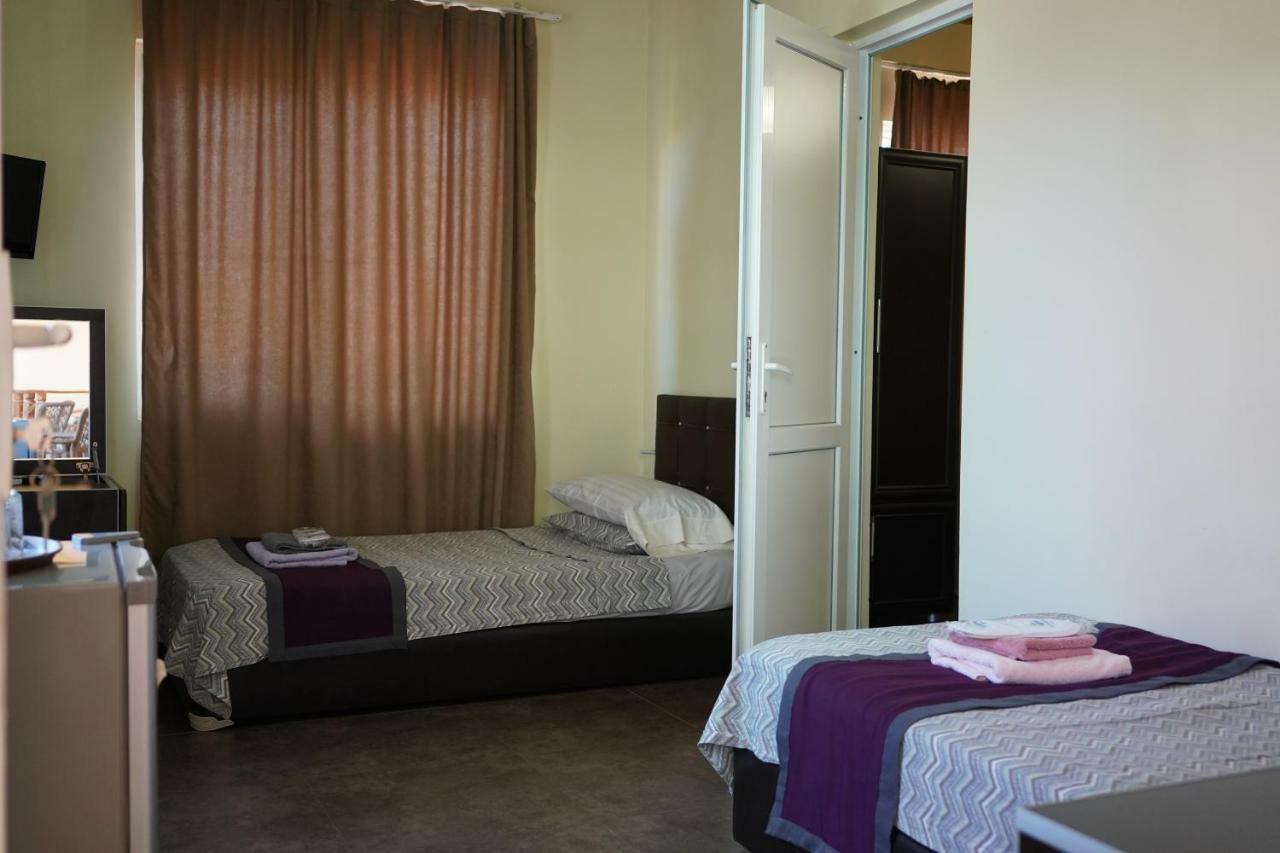 Ponto Hotel Kobuleti Rom bilde