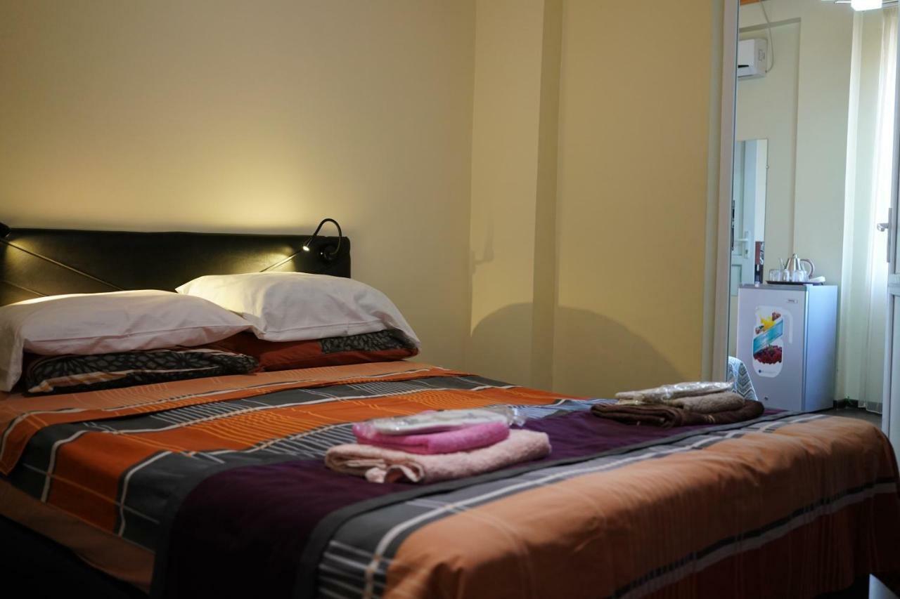 Ponto Hotel Kobuleti Rom bilde