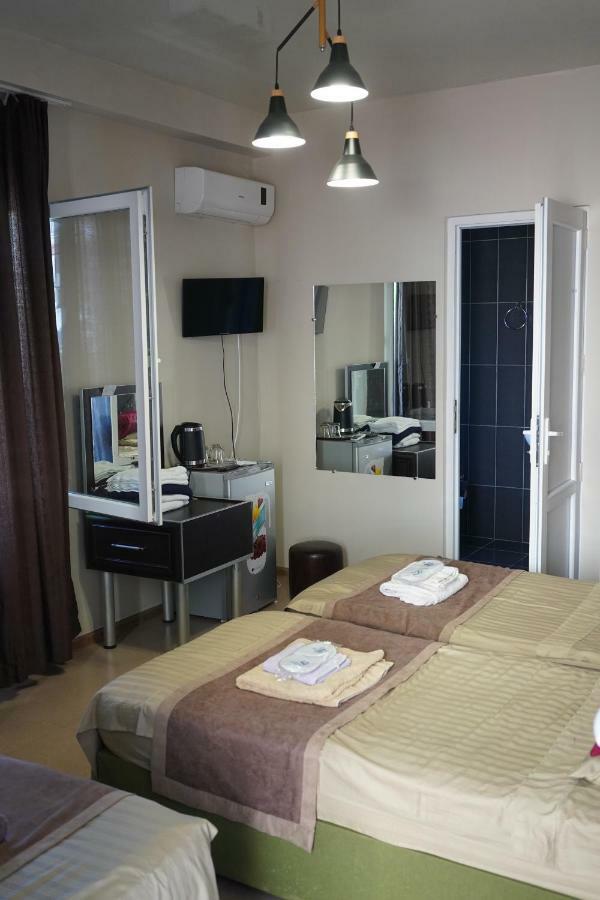 Ponto Hotel Kobuleti Eksteriør bilde